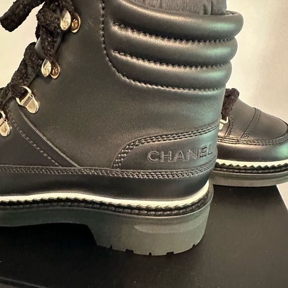 Chanel boots - Picture 6 of 6